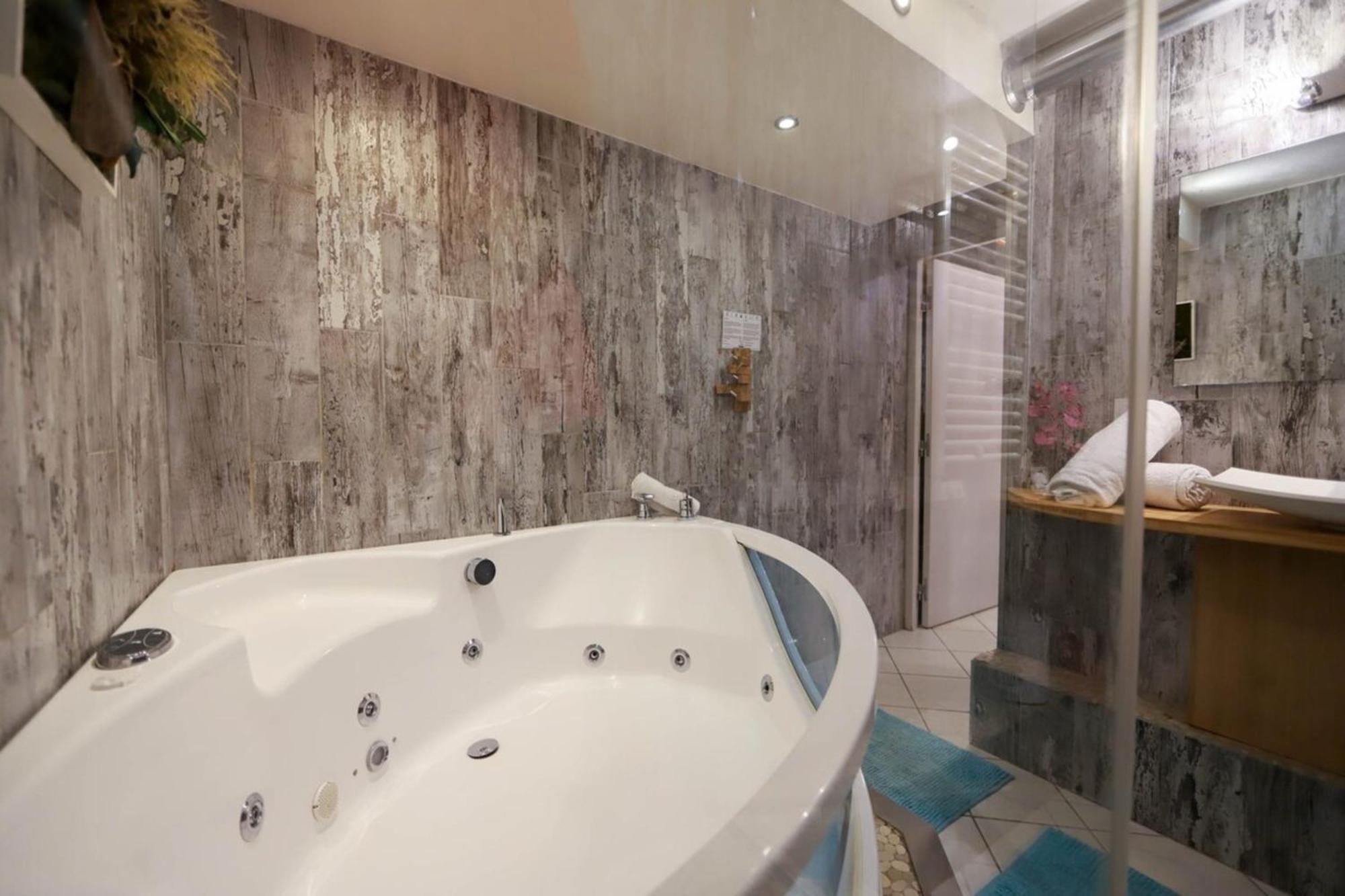 Le Cocon - Lofts & Lakes Certified 4-Stars Annecy Exterior photo